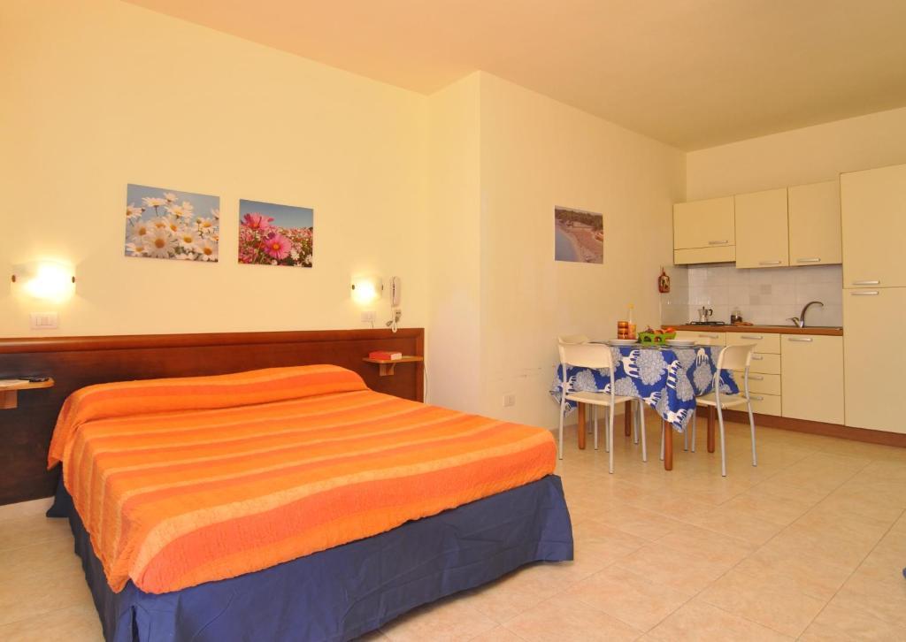 Residence Oasi Salento Torre dell'Orso Habitación foto