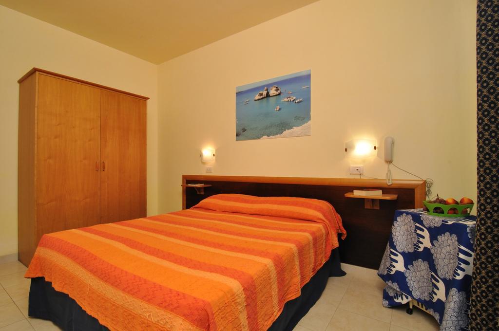 Residence Oasi Salento Torre dell'Orso Habitación foto